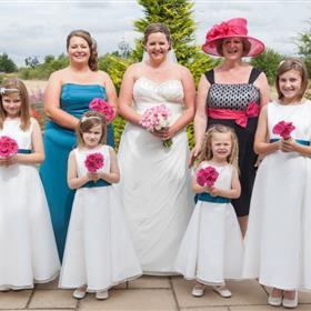 fwthumb1Flowergirl_x27_s bouquets.jpg